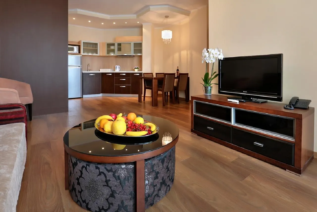 Apart Hotel Golden Line Golden Sands 4*,