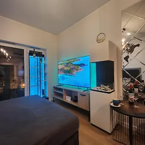Urocze Gniazdko W Centrum Poznania Apartament